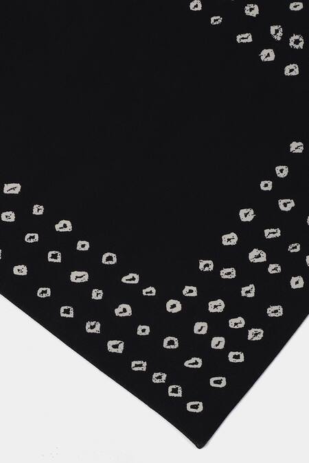 Abraham And Thakore Black Marble Bandhani Pattern Table Runner Online at Aza Fashions Abraham And Thakore_Black Marble Bandhani Pattern Table Runner_Online_at_Aza_Fashions