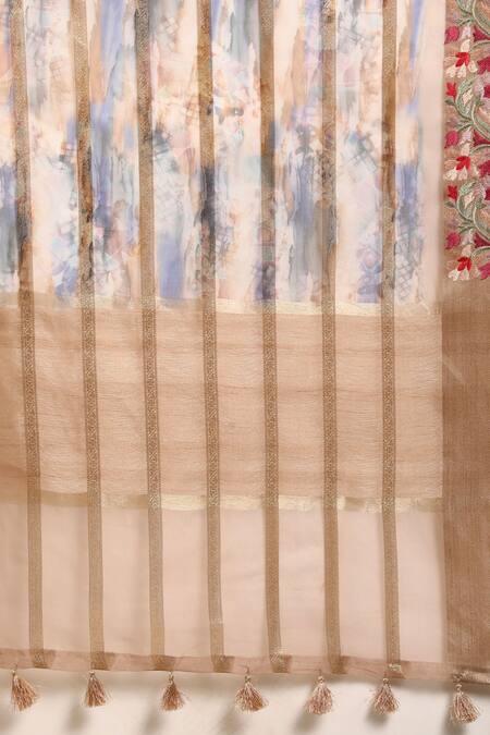 Sayisha Beige Organza Printed Abstract Saree With Running Blouse at Aza Fashions Sayisha_Beige Organza Printed Abstract Saree With Running Blouse_at_Aza_Fashions