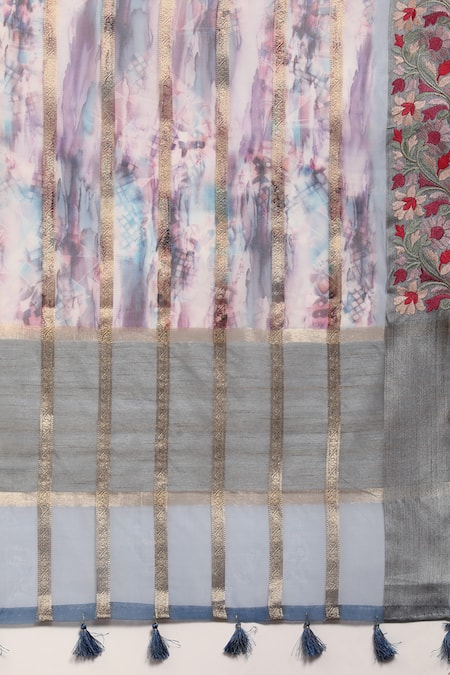 Sayisha Purple Cotton Woven Stripe Printed And Embroidered Saree With Running Blouse at Aza Fashions Sayisha_Purple Cotton Woven Stripe Printed And Embroidered Saree With Running Blouse_at_Aza_Fashions