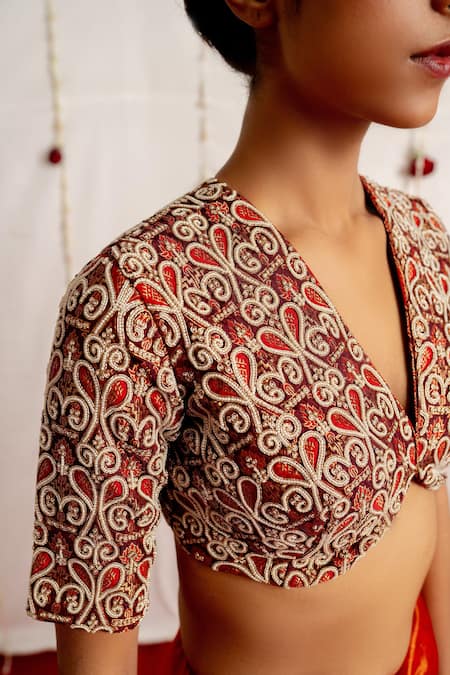 Mimamsaa_Red Brocade Silk Woven Beads V Neck Mehru Blouse _Online_at_Aza_Fashions