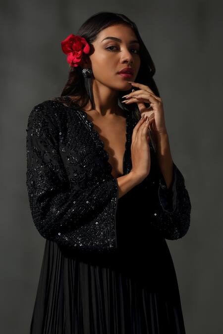 Priyanka Jain_Black Silk Sequins, Beads V-neck Floral Embroidered Anarkali Pant Set _at_Aza_Fashions