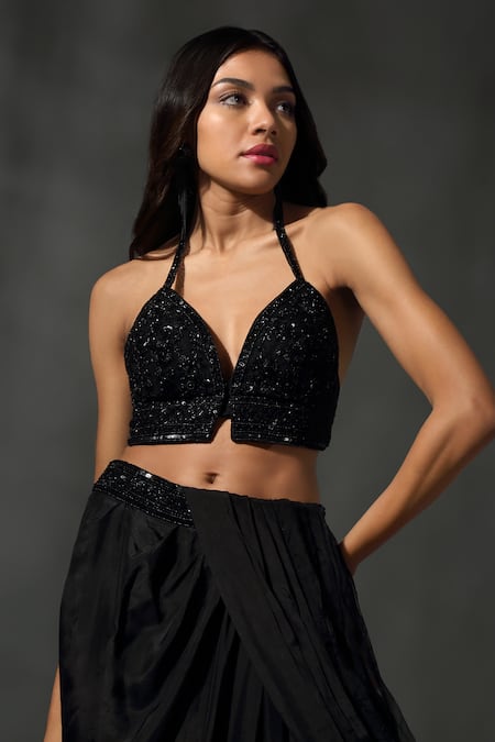 Buy_Priyanka Jain_Black Organza, Silk, Viscose Sequins, Embroidered Blouse With Pre-draped Saree 