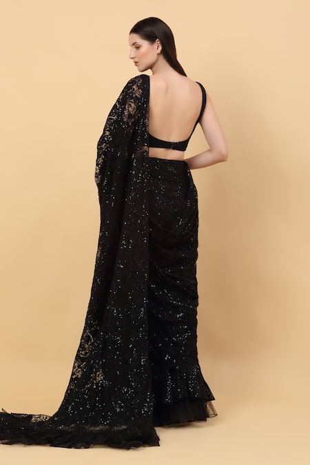 Priyanka Jain Floral Embroidered Pre-Stitched Saree With Blouse 