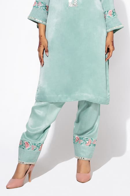 Nemaani_Blue Mohair, Modal Embroidery V-neck Floral Resham And Mirror Kurta Salwar Set _Online_at_Aza_Fashions