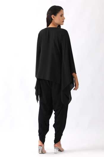 Nemaani Nalki Embroidered Placket Kaftan With Dhoti Pant 