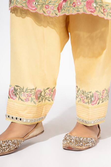 Nemaani_Yellow Modal, Satin, Organza Embroidery V-neck Wild Bloom Kurta Set _Online_at_Aza_Fashions