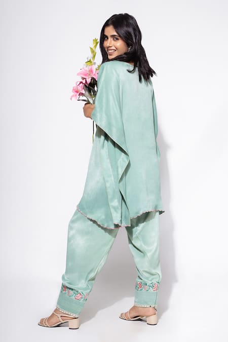 Nemaani Botanic Bloom Yoke Embroidered Kaftan With Salwar 