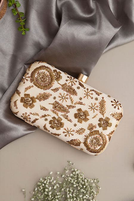 THE TAN CLAN Aabish Floral Zardozi Embroidered Clutch 