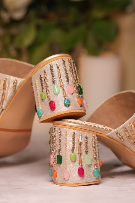 House Of Vian Multi Color Cut Work, Stones, Beads Irya Kolhapuri Block Heels Online at Aza Fashions House Of Vian_Multi Color Cut Work, Stones, Beads Irya Kolhapuri Block Heels _Online_at_Aza_Fashions