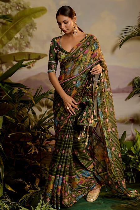 Baise Gaba_Green Lurex, Chiffon Falguni Stripe Print Saree With Unstitched Blouse Piece _Online_at_Aza_Fashions