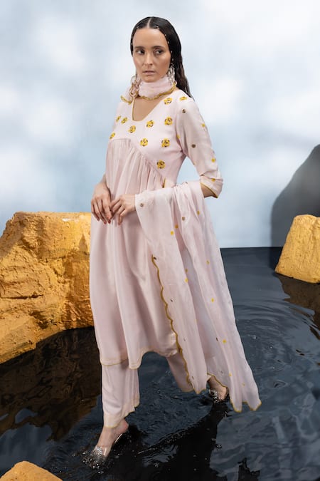 Mona and Vishu Pink Kurta And Pant Dupion  Dupatta Organza Embroidery Aliya Cut Set 