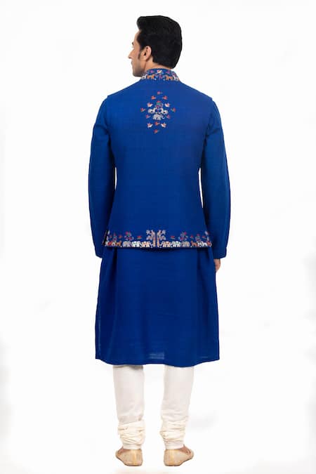 Sankalan - Men Abstract Embroidered Bundi Jacket Set 