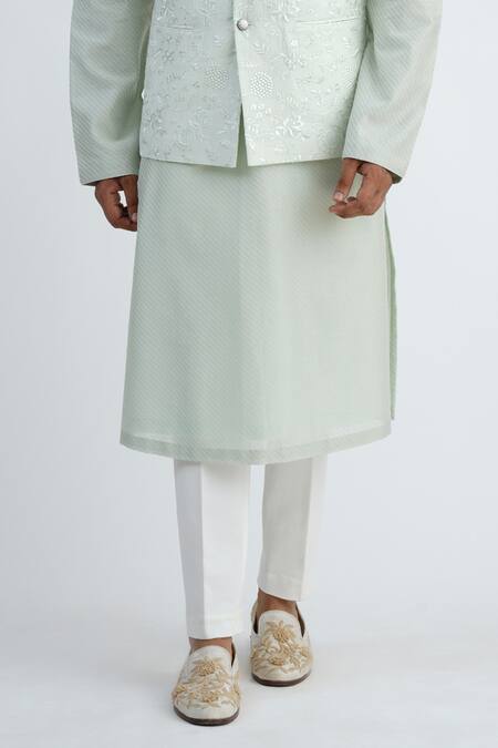 Buy_Sankalan - Men_Green Chanderi Hand Embroidered Floral Bundi Jacket Set _Online_at_Aza_Fashions