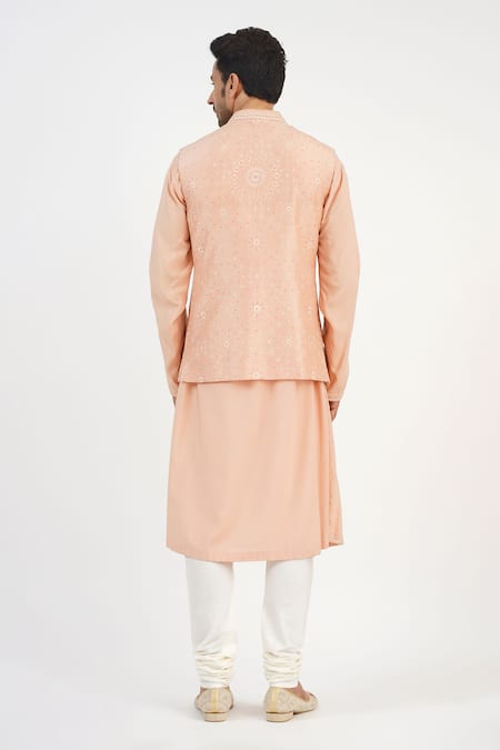 Sankalan - Men Zari Embroidered Bundi Jacket Set 