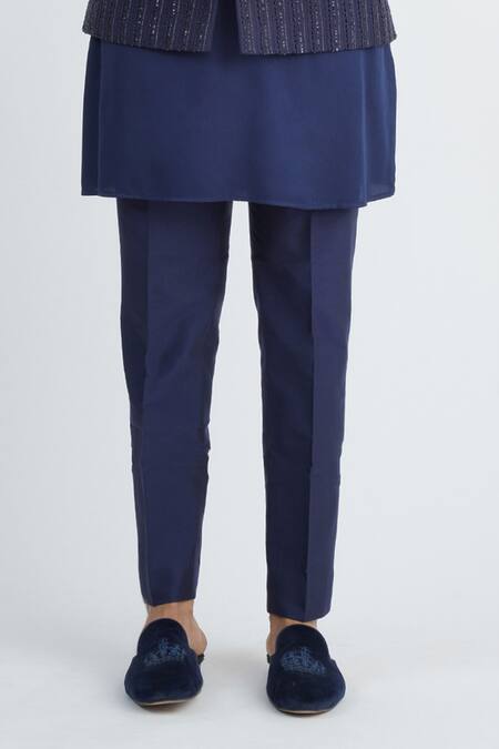 Sankalan - Men_Navy Cotton Silk Hand Embroidered Beads Bundi Jacket Set _at_Aza_Fashions