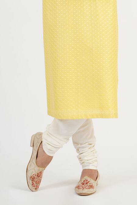 Sankalan - Men_Yellow Chanderi Hand Embroidered Jaal Kurta And Churidar Set  _Online_at_Aza_Fashions