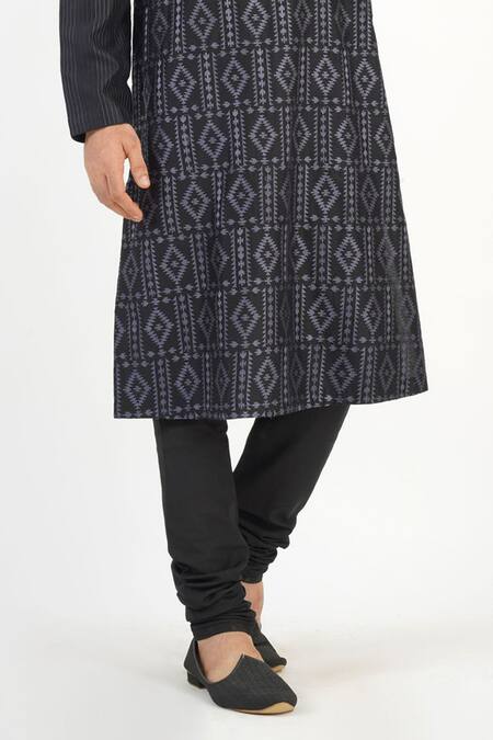 Shop_Sankalan - Men_Black Chanderi Embroidered Thread Kurta And Churidar Set  _Online_at_Aza_Fashions