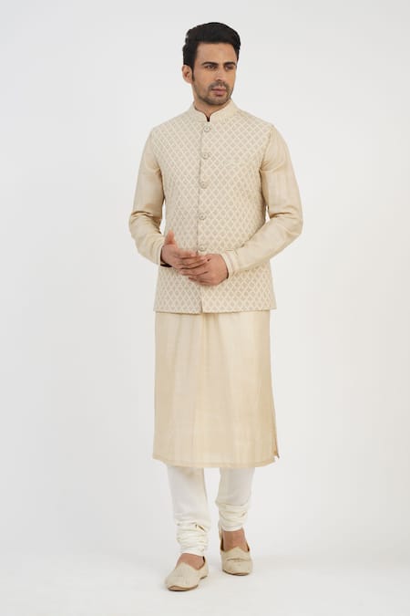 Sankalan - Men Beige Banarasi Hand Embroidered Beads Resham Bundi Jacket Set  