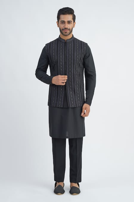 Sankalan - Men Black Terry Rayon Hand Embroidered Floral Bundi Jacket And Kurta Set  