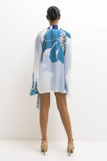 Shop Rimi Nayak Blue Modal, Cotton, Silk Sweetheart Neck Chevron Print Bustier With Shorts at Aza Fashions Shop_Rimi Nayak_Blue Modal, Cotton, Silk Sweetheart Neck Chevron Print Bustier With Shorts _at_Aza_Fashions