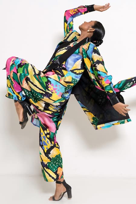 Rimi Nayak Multi Color Crepe, Modal Open , Round Abstract Print Jacket Kurta Set at Aza Fashions Rimi Nayak_Multi Color Crepe, Modal Open , Round Abstract Print Jacket Kurta Set _at_Aza_Fashions