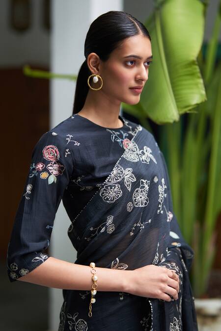 Shop Vaayu Blue Muslin Embroidery Round Neck Floral Print Saree With Blouse Online at Aza Fashions Shop_Vaayu_Blue Muslin Embroidery Round Neck Floral Print Saree With Blouse_Online_at_Aza_Fashions