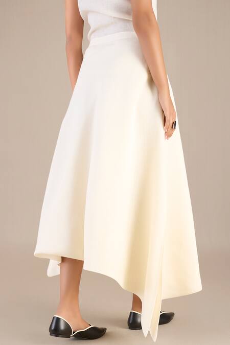 Ampm_Black Linen V-neck Safa Wave Swerve Colorblocked Jacket Skirt Set _at_Aza_Fashions