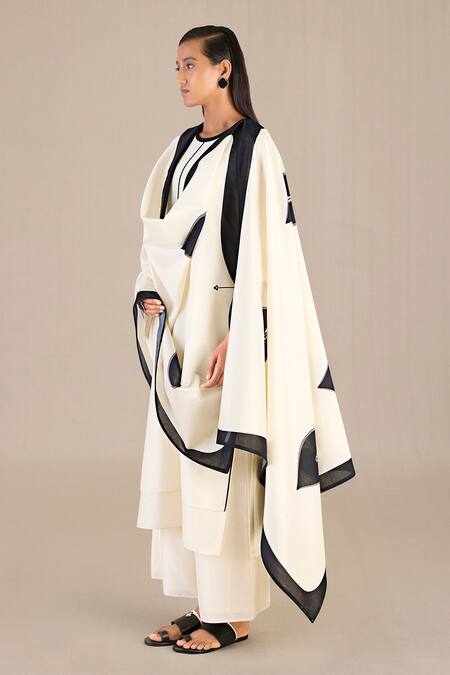 Ampm_Ivory Chanderi Round Neck Rib Pattern A-line Kurta Palazzo Set_Online_at_Aza_Fashions