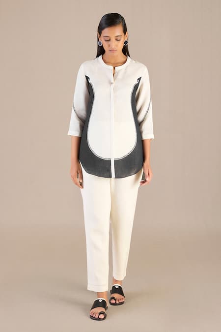 AMPM Black Pure Linen Printed Paisley Mandarin Collar Shirt And Pant Set 