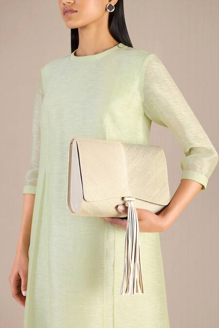 Buy_Ampm_Green Linen, Silk Round Neck Adiva Plain A-line Kurta Set_Online_at_Aza_Fashions