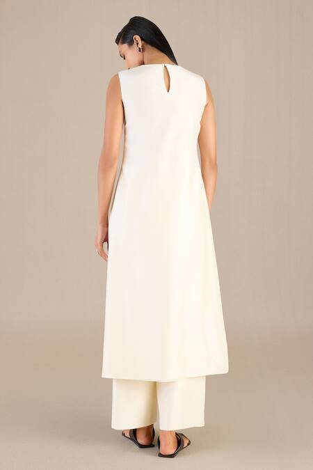 Ampm Black Chanderi Embroidery Round Attara Colorblock Printed Cape Palazzo Set at Aza Fashions Ampm_Black Chanderi Embroidery Round Attara Colorblock Printed Cape Palazzo Set _at_Aza_Fashions