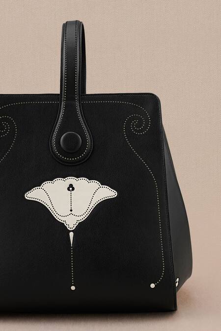 Buy_Ampm_Ivory Duha Carnation Bucket Bag_Online_at_Aza_Fashions