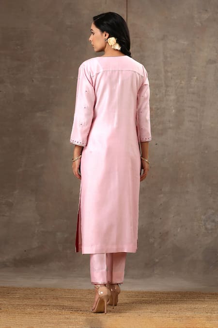 Shop_Bbaawri_Pink Chanderi Silk Sequins, Embroidery Split V-neck Handloom Kurta Set _at_Aza_Fashions