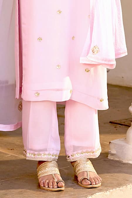 Bbaawri_Pink Pure Georgette Embroidery Gota Notched Kurta Set _Online_at_Aza_Fashions
