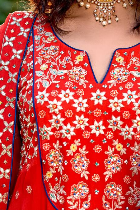 Bbaawri_Red Pure Georgette Embroidery Gota Patti Notched Work Anarkali Set _at_Aza_Fashions