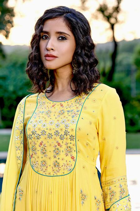Bbaawri_Yellow Pure Georgette Embroidery Gota Patti Round Yoke Anarkali Set _at_Aza_Fashions