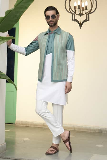 Gargee Designers Markat Vijayee Woven Bundi Colour Block Kurta Set 