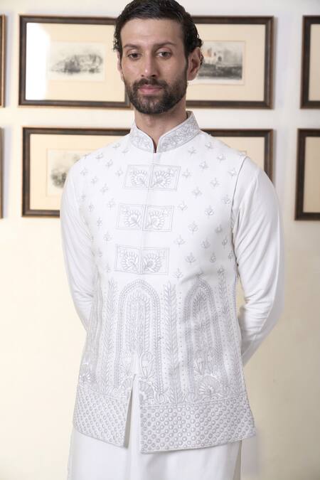 Gargee Designers White Cotton, Silk Embroidery, Mirrors Dori Bundi Kurta Set at Aza Fashions Gargee Designers_White Cotton, Silk Embroidery, Mirrors Dori Bundi Kurta Set _at_Aza_Fashions