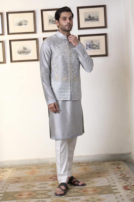 Gargee Designers Grey Cotton Silk Embroidered Thread Neela Salety Mirrorwork Bundi Kurta Set 