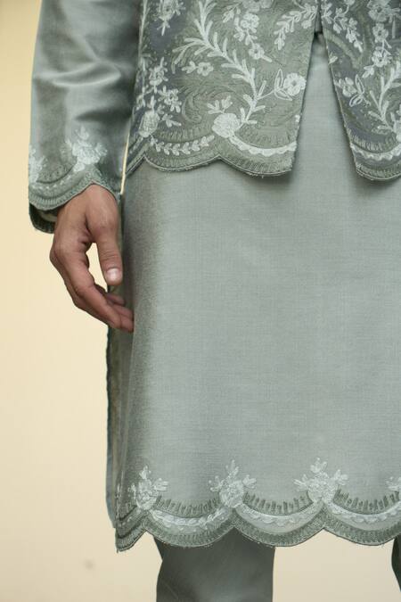 Shop_Gargee Designers_Green Polyester, Silk, Cotton Embroidery Pistachio Kashmiri Bundi Set 