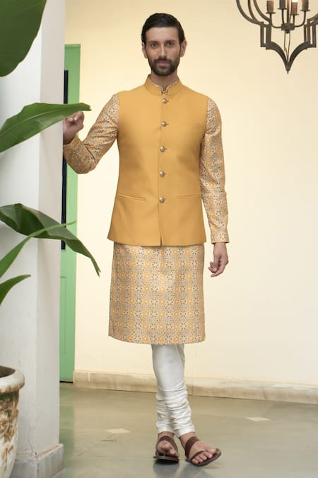 Gargee Designers Yellow Cotton Silk Printed Kurta Geometric Floral Santree Amar Bundi Set 