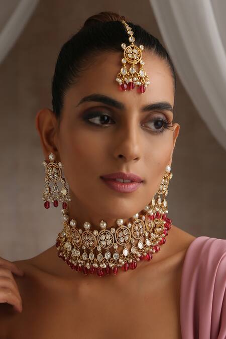 Buy_Swabhimann_Red Pearls, Diamonds Moissanite Polki Embellished Choker Set _Online_at_Aza_Fashions