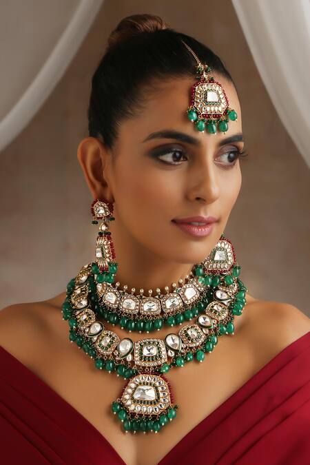 Buy_Swabhimann_Green Imitation Diamonds Geometric Polki Embellished Layered Necklace Set _Online_at_Aza_Fashions