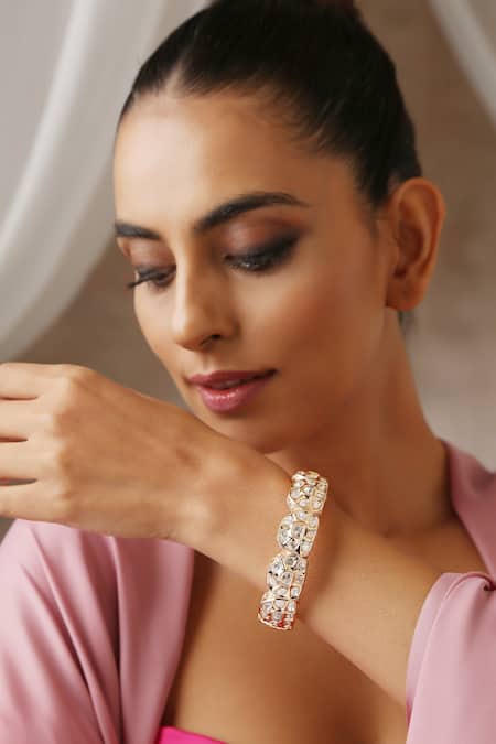 Buy_Swabhimann_Gold Plated Imitation Diamonds Geometric Cut Work Embellished Kada _Online_at_Aza_Fashions