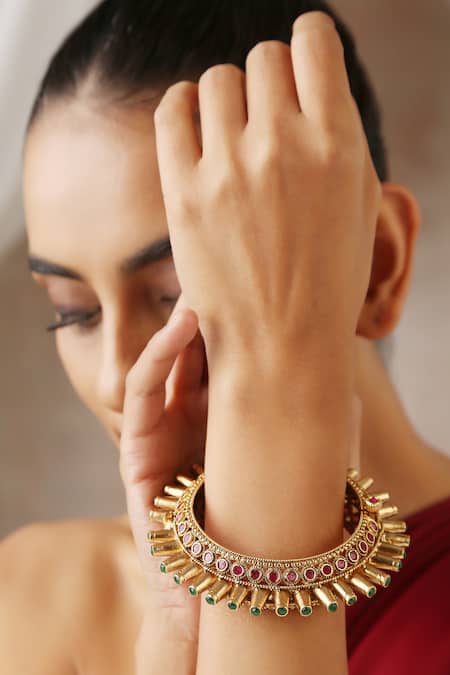 Buy_Swabhimann_Gold Plated Crystals Spiked Embellished Temple Kada _Online_at_Aza_Fashions