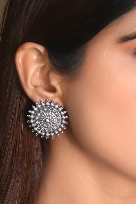 Noor Silver Plated Floral-shaped Stud Earrings 