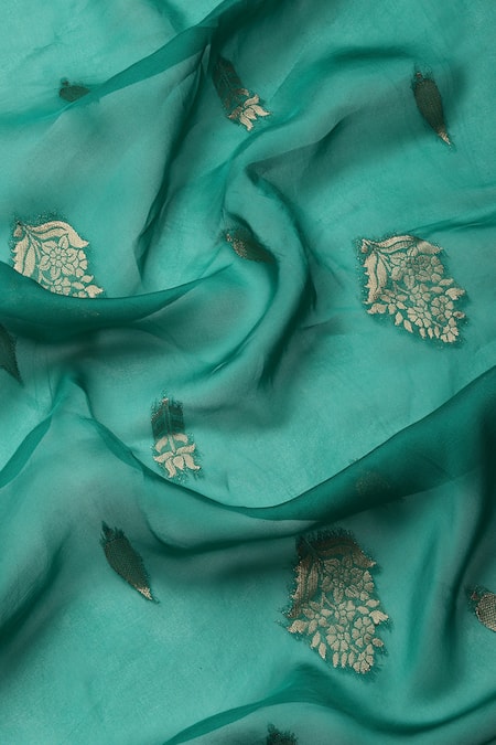 Buy Sayisha Green Linen Blend Woven And Embroidered Bloom Pattern Saree With Running Blouse Buy_Sayisha_Green Linen Blend Woven And Embroidered Bloom Pattern Saree With Running Blouse