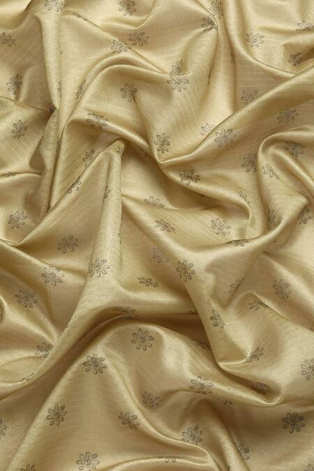 Buy_Sayisha_Green Silk Floral Motif Saree With Running Blouse