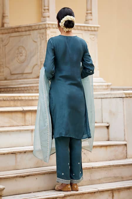 Shop Seher Jaipur Blue Muslin, Silk Embroidery Round Neck Adya Floral Straight Kurta Set at Aza Fashions Shop_Seher Jaipur_Blue Muslin, Silk Embroidery Round Neck Adya Floral Straight Kurta Set _at_Aza_Fashions