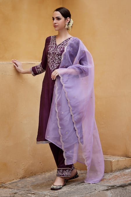 Seher Jaipur Amara Floral Embroidered Kurta Set 